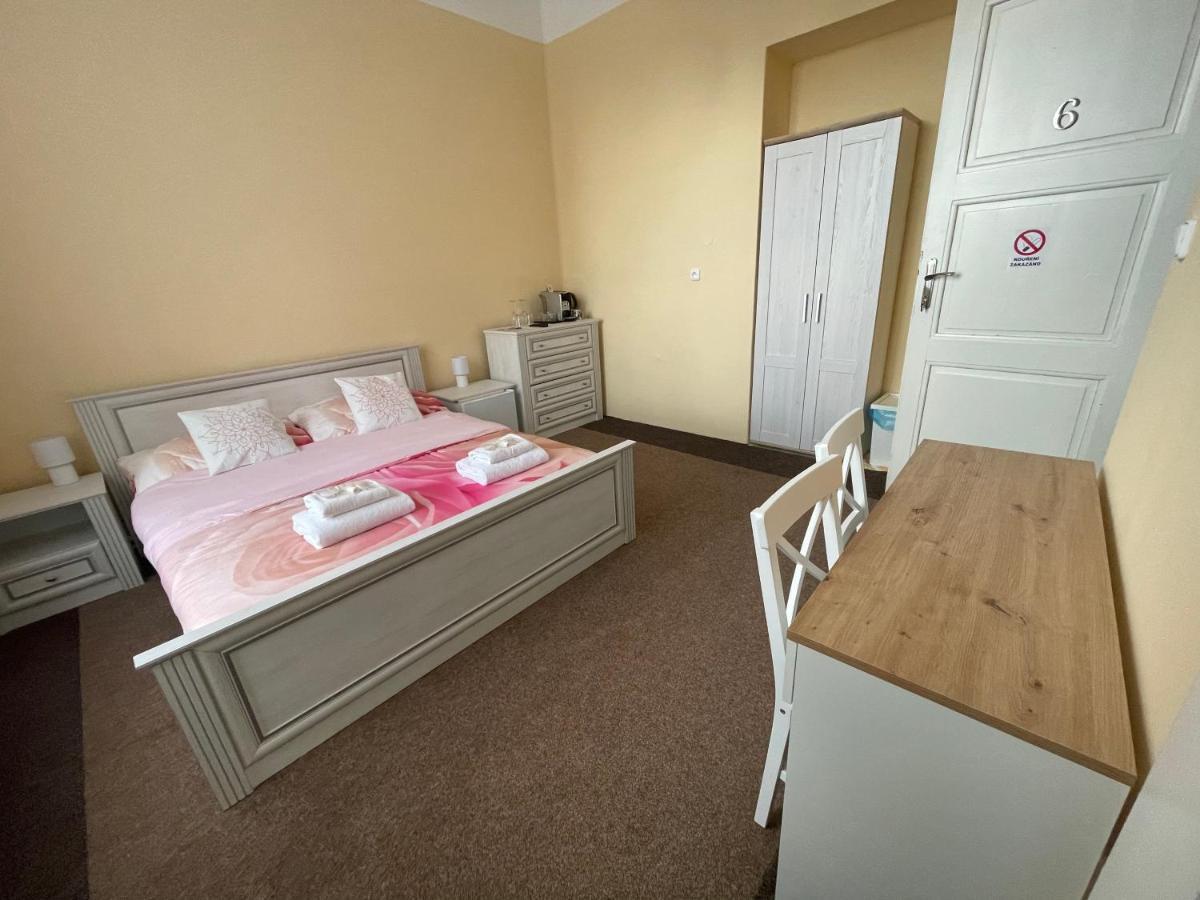 Apartmany Vila Tyniste Tyniste nad Orlici Extérieur photo